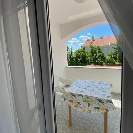 Apartment Mia 5 *